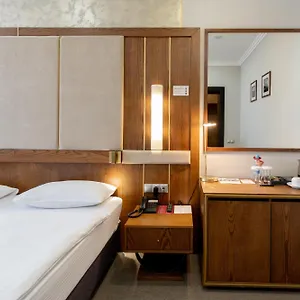 Reikartz Sky Hotel