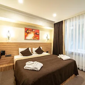 Mildom Hotel